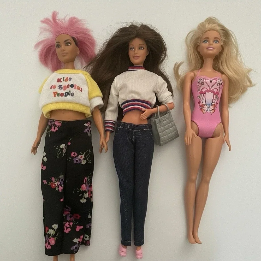 Barbie Doll Lot of 3 Pink Hair Daisy Curvy Brunette Beach Swimsuit Pink Flamingo
